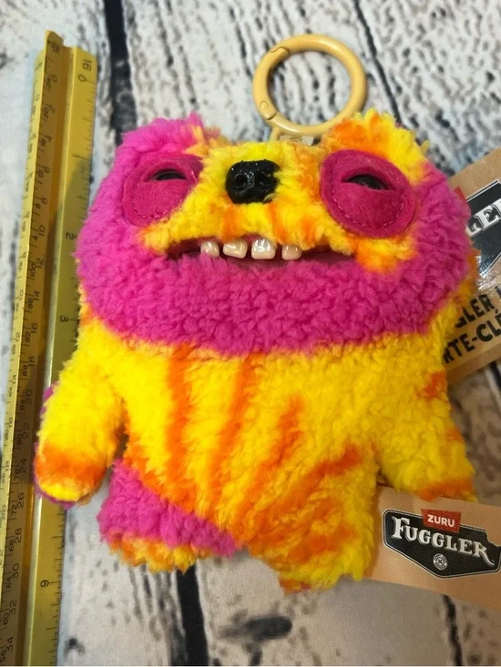 ZURU Fuggler Yellow & Pink Plush Keyring - Picture 4 of 4